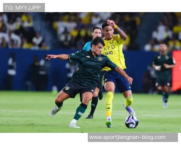 马内绝妙射门助力利雅得胜利3-1领先对手展现强大实力 马内绝妙射门助力利雅得胜利3-1领先对手展现强大实力